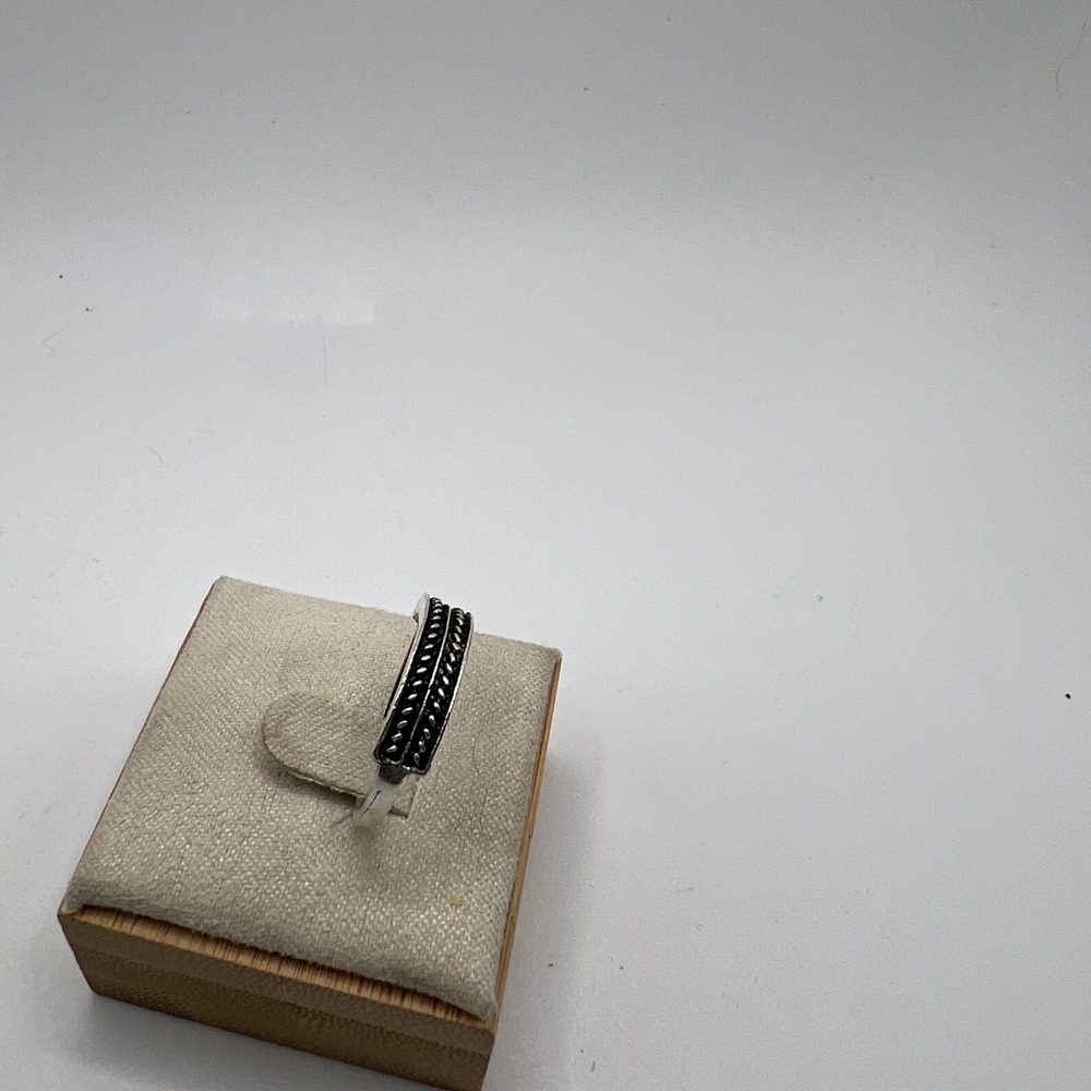 Silver Tone Braided Design Band Ring Size 5.5 Classic‎ Statement Boho Festival - Picture 2 of 7
